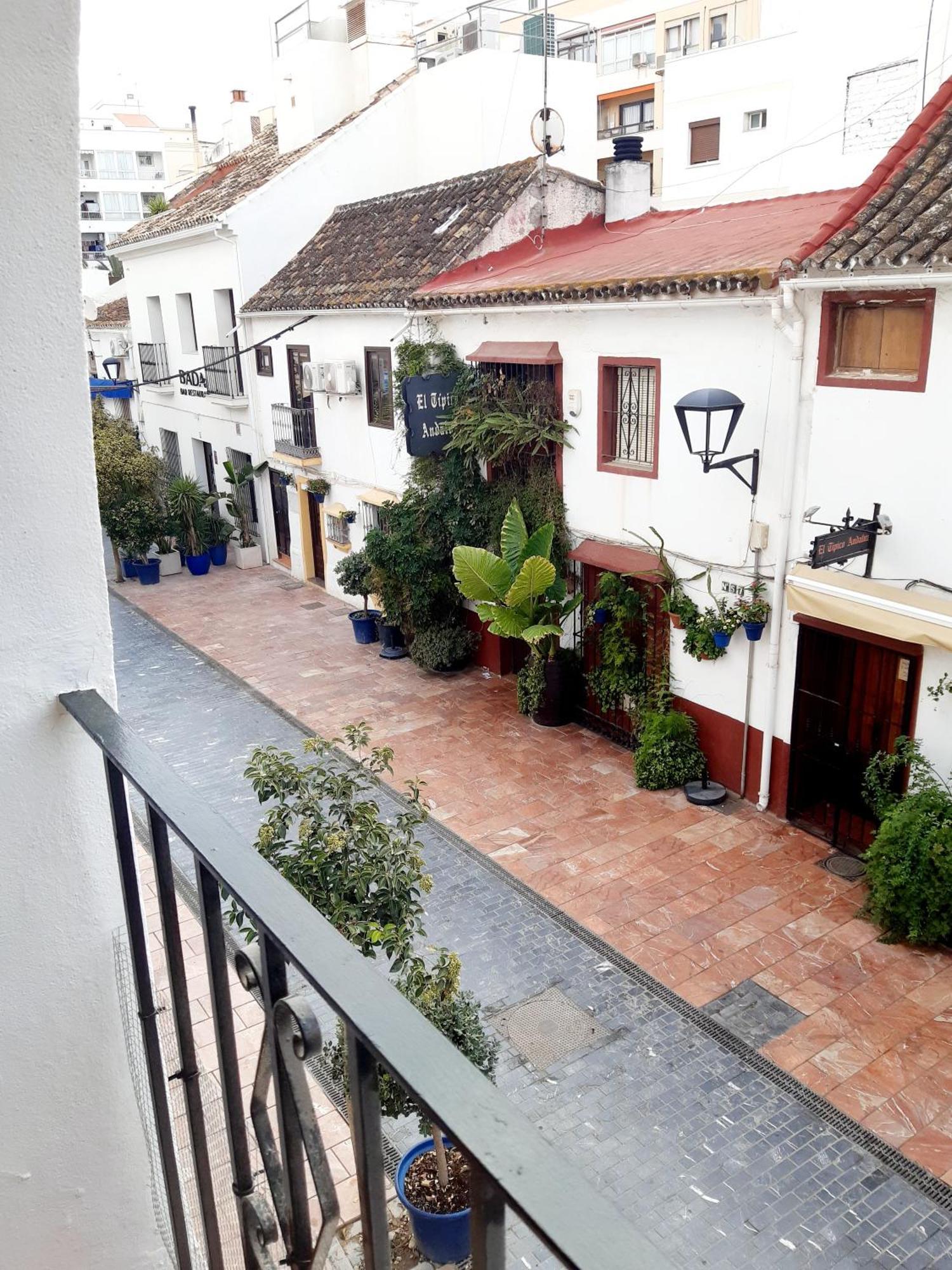 Impressive Apartment With 3 Bedrooms Metres From The Beach Estepona Kültér fotó