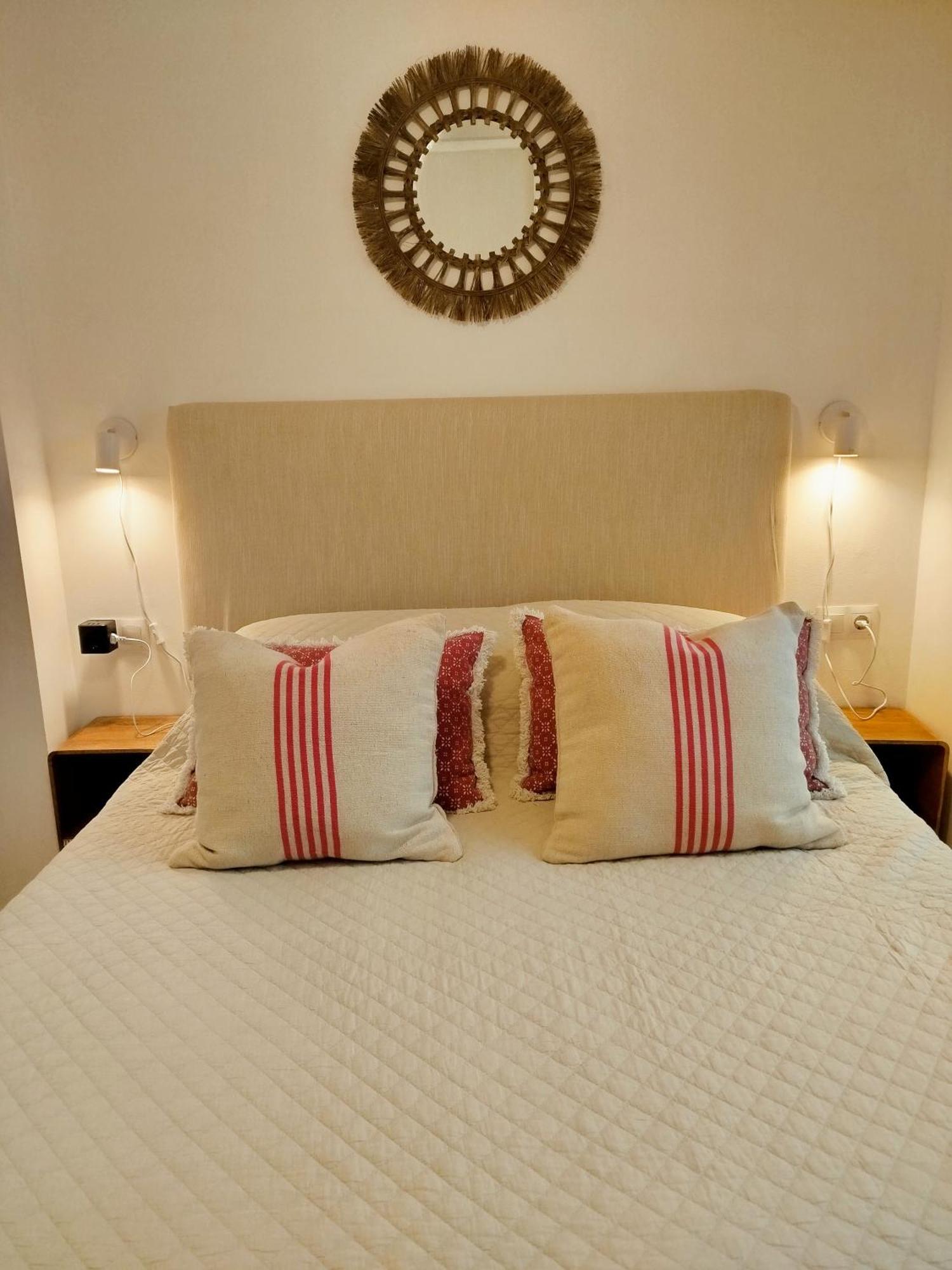 Impressive Apartment With 3 Bedrooms Metres From The Beach Estepona Kültér fotó